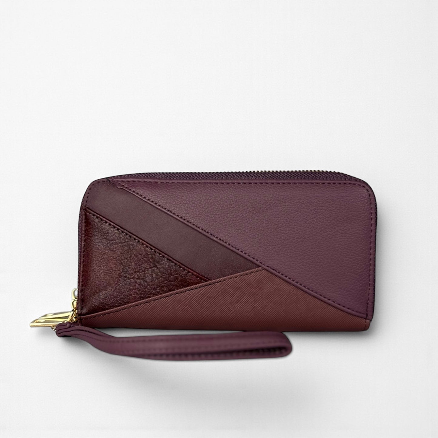 PORTAFOGLIO DONNA CON ZIP E FINITURA GEOMETRICA