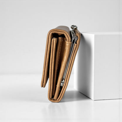 PORTAFOGLIO DONNA CON CHIUSURA A SCATTO