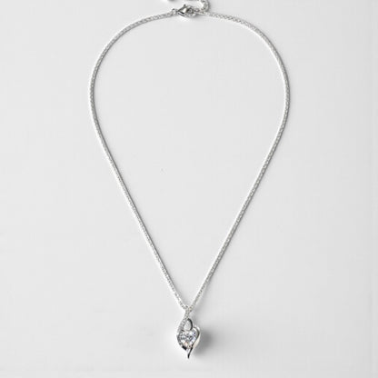 COLLANA IN ARGENTO CON PENDENTE GOCCIA E PIETRA BIANCA